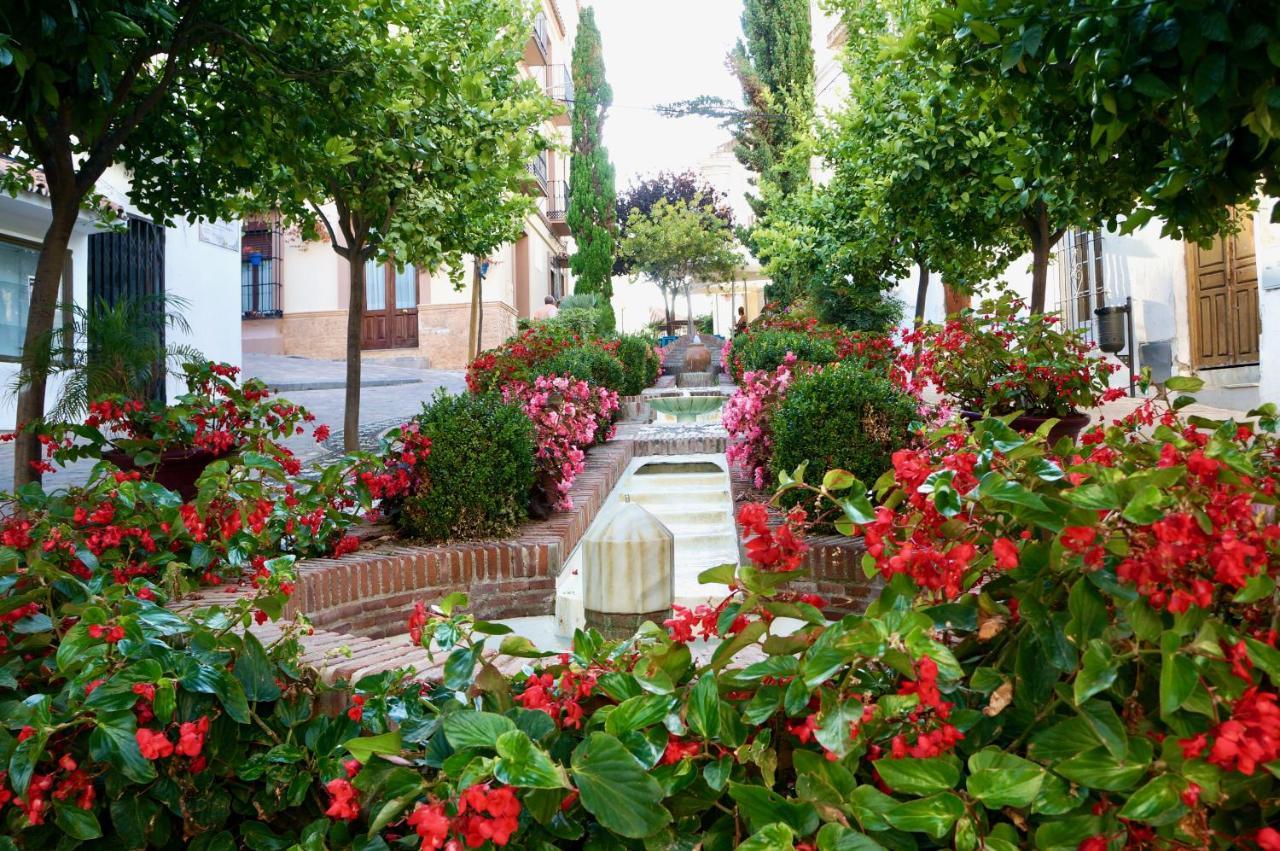 Unique Andalusian Townhouse Next To Beach Estepona Bagian luar foto